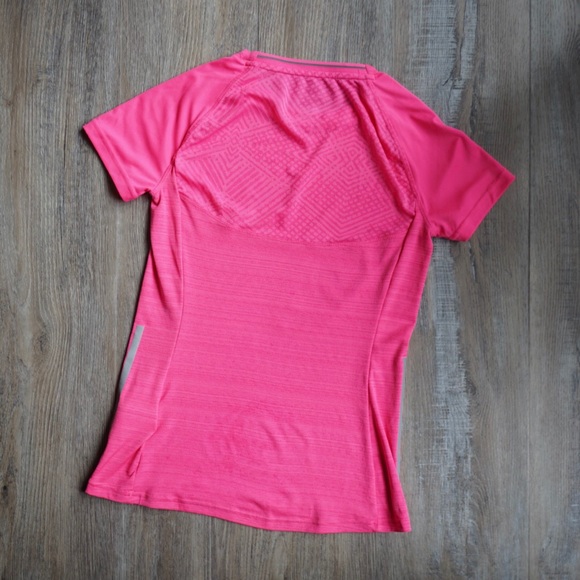 Adidas Climacool Running Tee - Picture 2 of 4